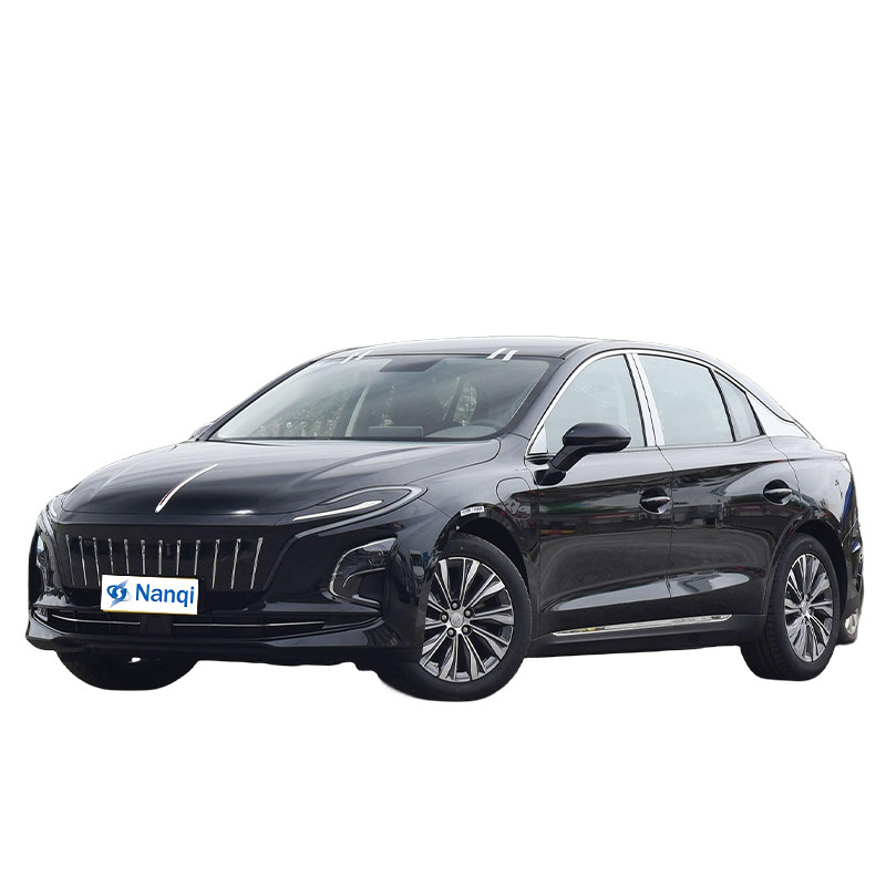 Luxury Pure Electric Vehicle Hong Qi E-QM5 Midsize New Energy Car