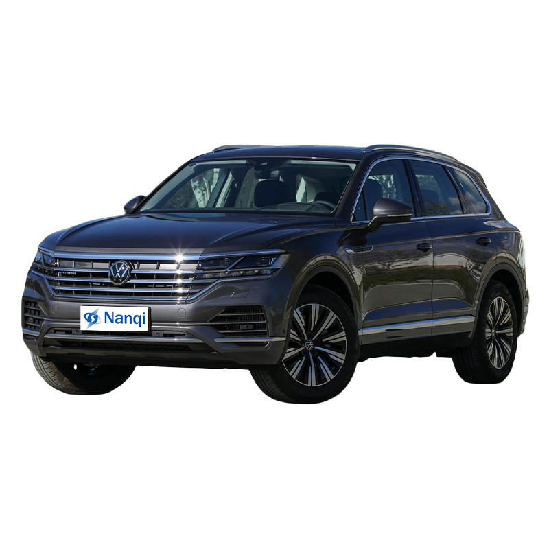 Fashion Volkswagen Touareg SUV PHEV 2.0T 252 HP L4 VW Touareg Black Edition
