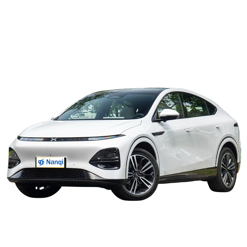 Mid Size Xpeng G6 SUV 220Km/H 5 Door 5 Seat Low Mileages