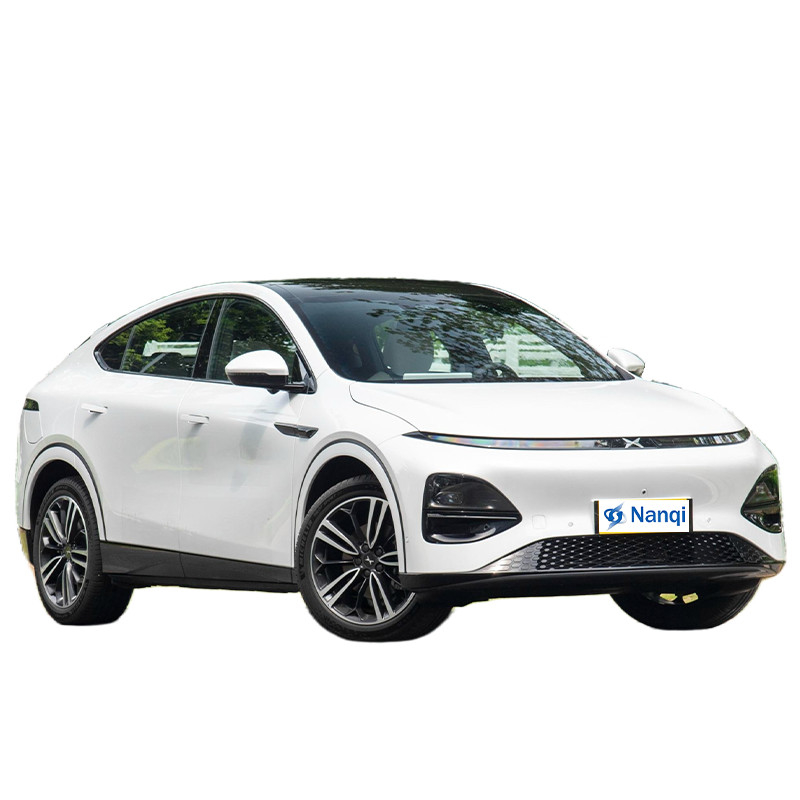 Mid Size Xpeng G6 SUV 220Km/H 5 Door 5 Seat Low Mileages