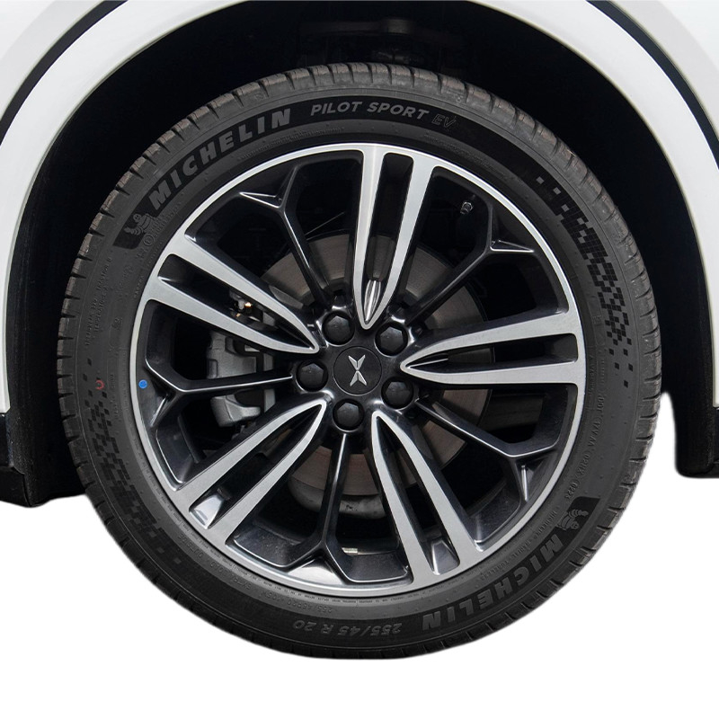 Mid Size Xpeng G6 SUV 220Km/H 5 Door 5 Seat Low Mileages