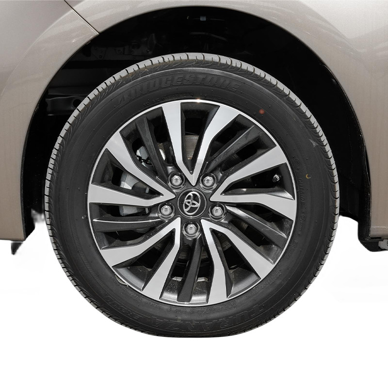 Plug In Hybrid Electric SUV Toyota Corolla Twin Engines E+ 1.8L