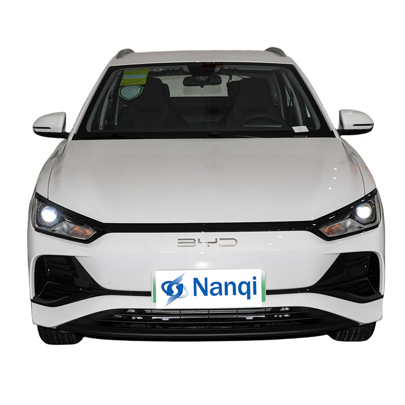 2023 High Speed BYD E2 Electric Car , Compact 5 Door 5 Seater Sedan Car
